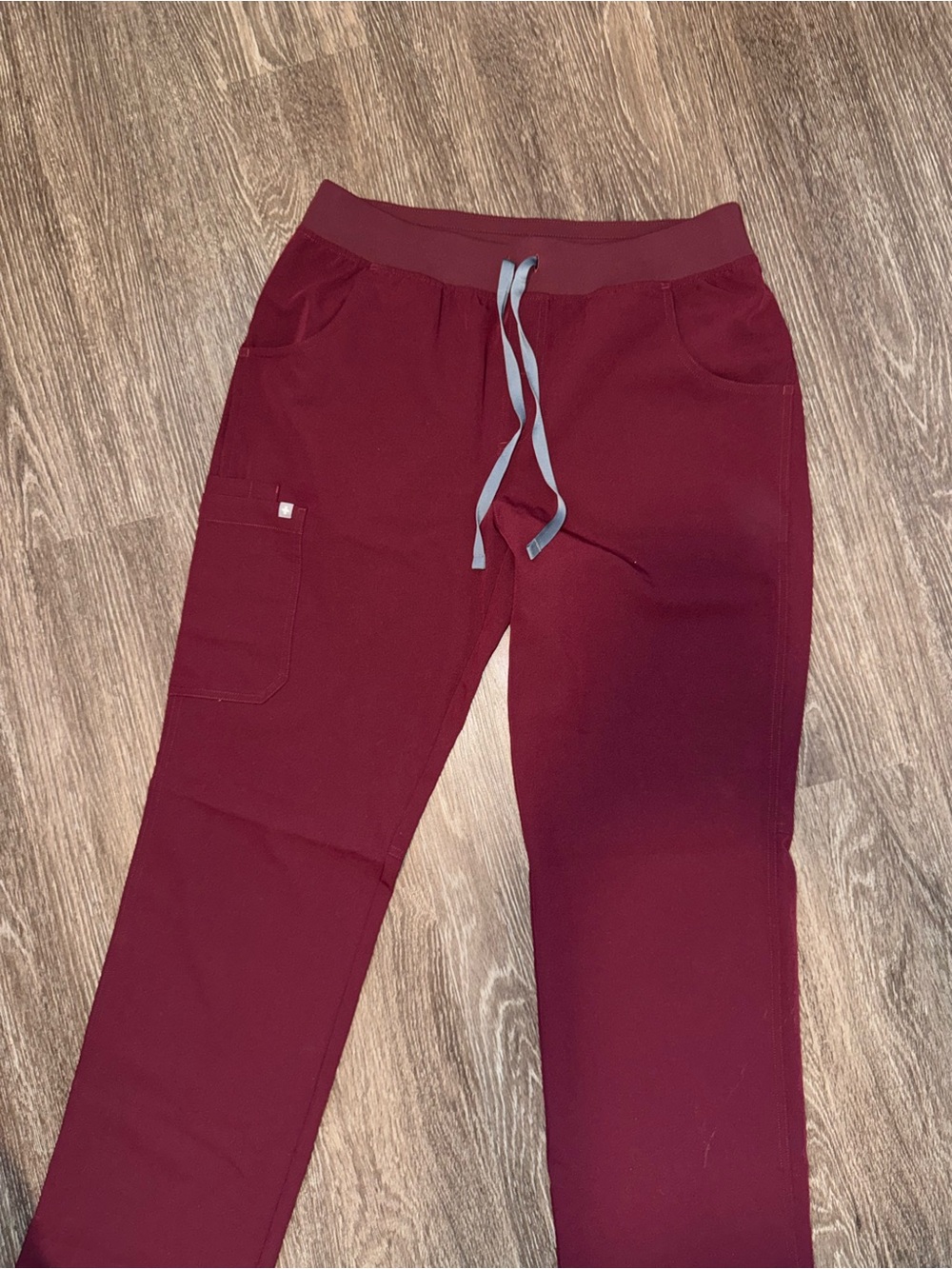 Figs Burgundy Kade Tall Cargo Scrub Pants - Women’s Large